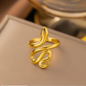 Serpent Twist Ring