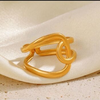 Golden Knot Ring