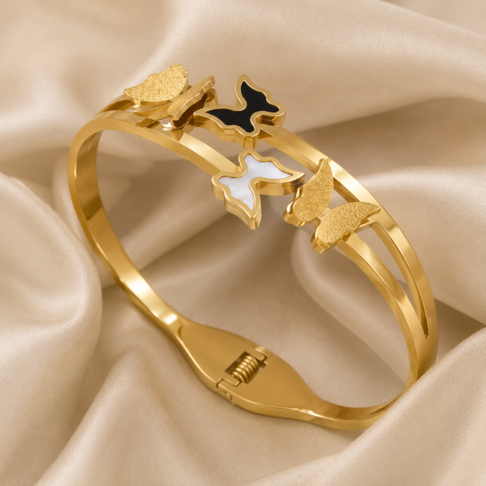 Black and Gold Harmony Bracelet