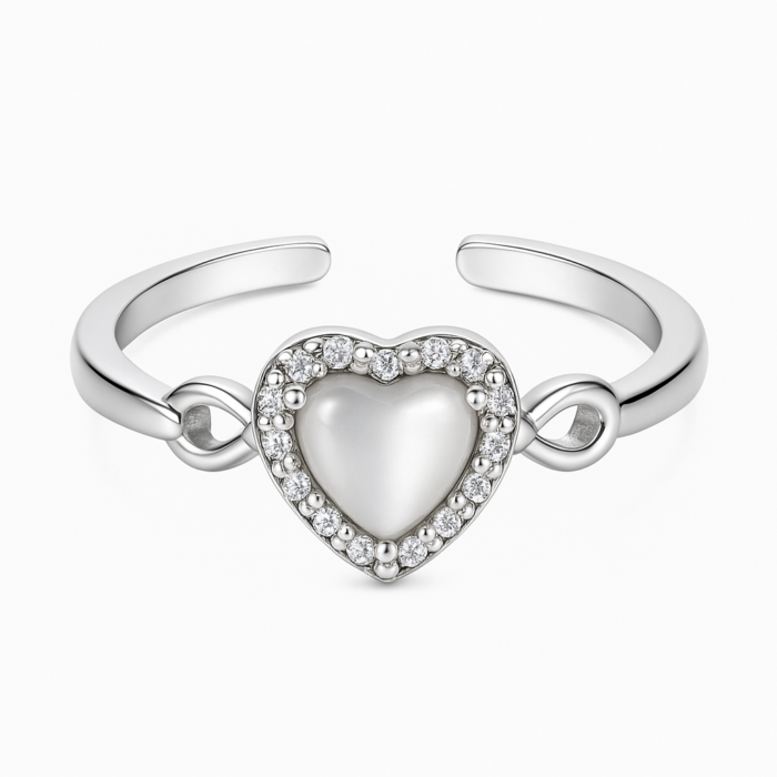 Amaira Heart Ring